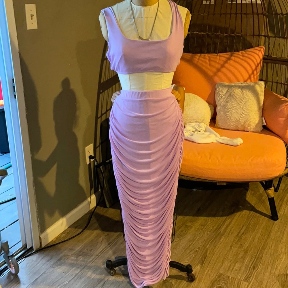Skirt set - Picture 2 of 2